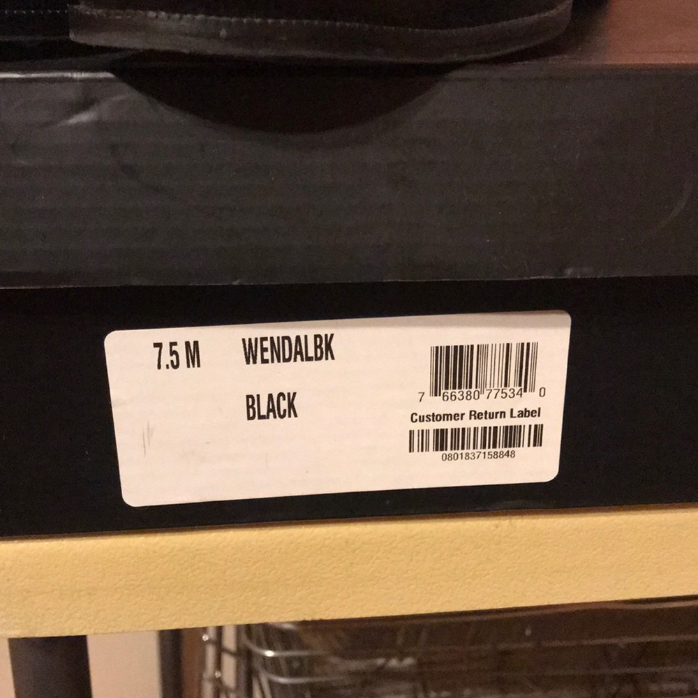 Boots - Picture 5 of 5